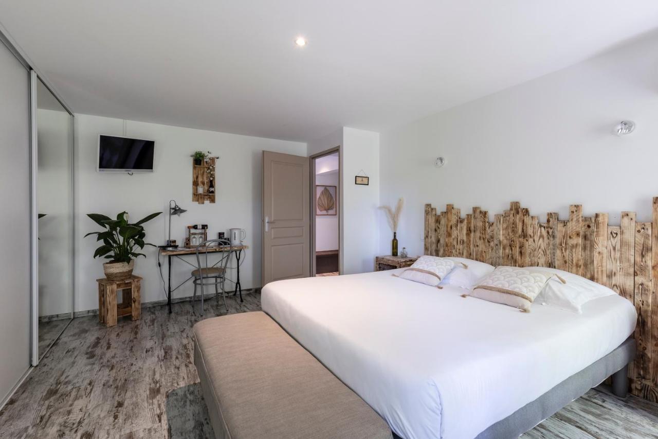 Chambres D'Hotes Chateau Pierre De Montignac Civrac-en-Medoc Экстерьер фото